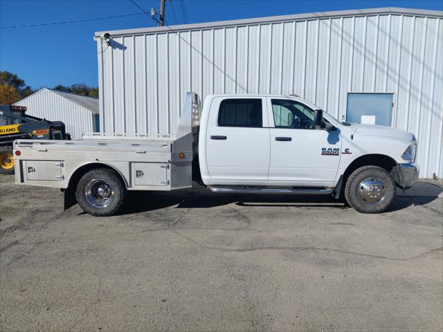 2017 RAM 3500 Chassis Tradesman/SLT/Laramie 2017 RAM 3500 Chassis Tradesman/SLT/Laramie