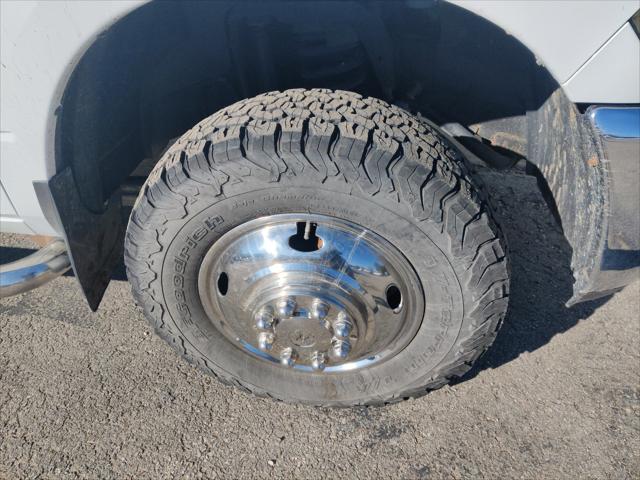 2017 RAM 3500 Chassis Tradesman/SLT/Laramie 2017 RAM 3500 Chassis Tradesman/SLT/Laramie