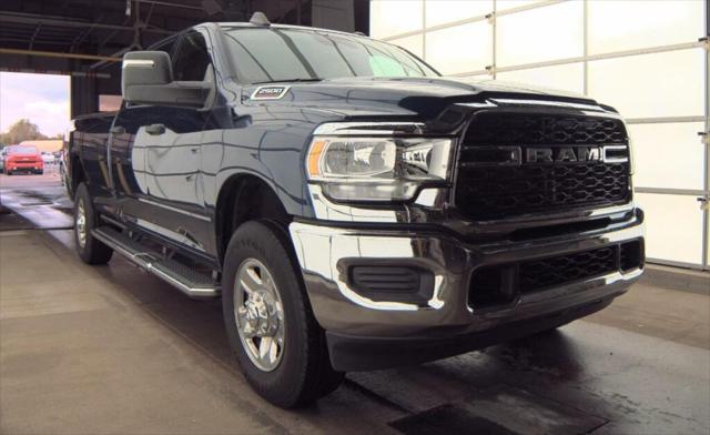 2024 RAM 2500 Tradesman Crew Cab 4x4 8 Box 2024 RAM 2500 Tradesman Crew Cab 4x4 8 Box