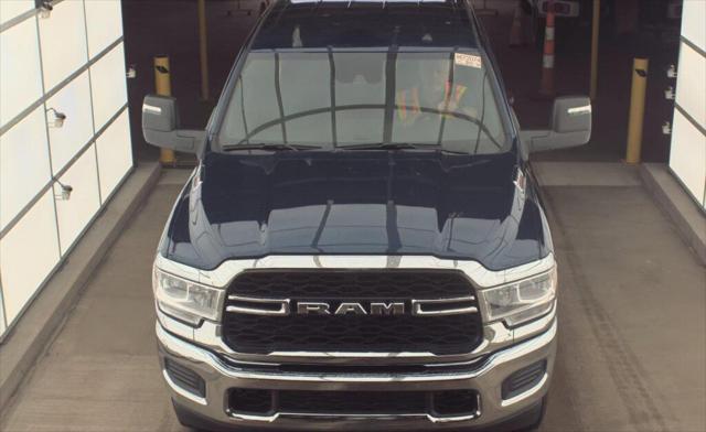2024 RAM 2500 Tradesman Crew Cab 4x4 8 Box 2024 RAM 2500 Tradesman Crew Cab 4x4 8 Box