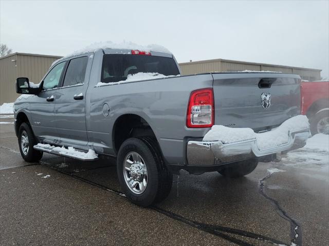 2024 RAM 2500 Big Horn Crew Cab 4x4 64 Box 2024 RAM 2500 Big Horn Crew Cab 4x4 64 Box