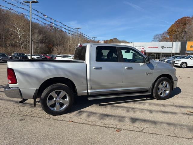 2017 RAM 1500 Big Horn Crew Cab 4x4 57 Box 2017 RAM 1500 Big Horn Crew Cab 4x4 57 Box