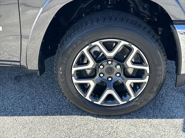 2026 Ram 1500 Laramie Crew Cab 4x4 5'7" Box