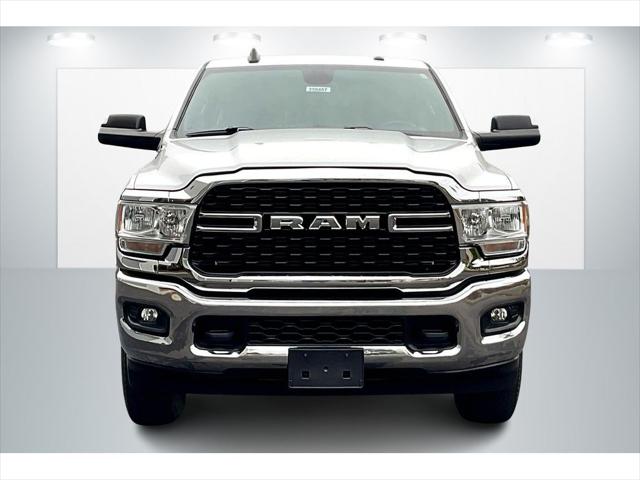 2022 RAM 2500 Big Horn Crew Cab 4x4 64 Box