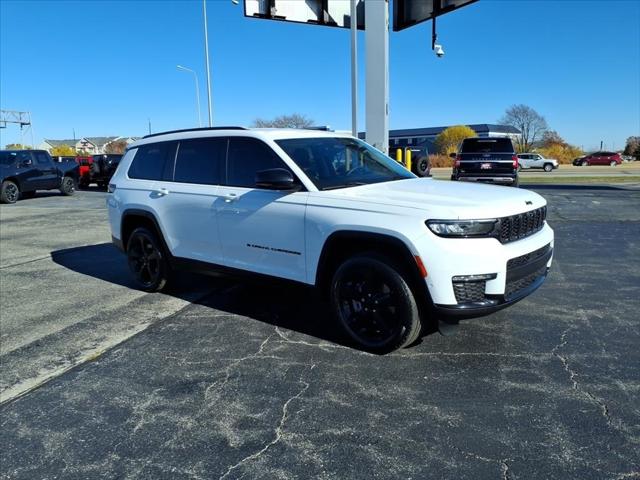 2023 Jeep Grand Cherokee L Limited 4x4 2023 Jeep Grand Cherokee L Limited 4x4