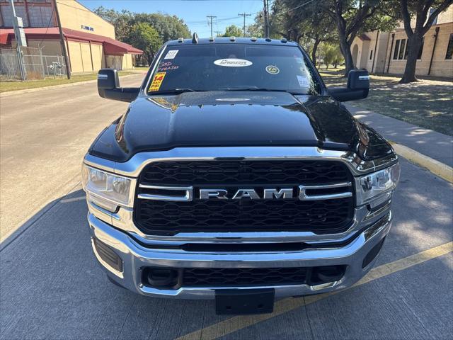2024 RAM 3500 Tradesman Crew Cab 4x4 8 Box 2024 RAM 3500 Tradesman Crew Cab 4x4 8 Box
