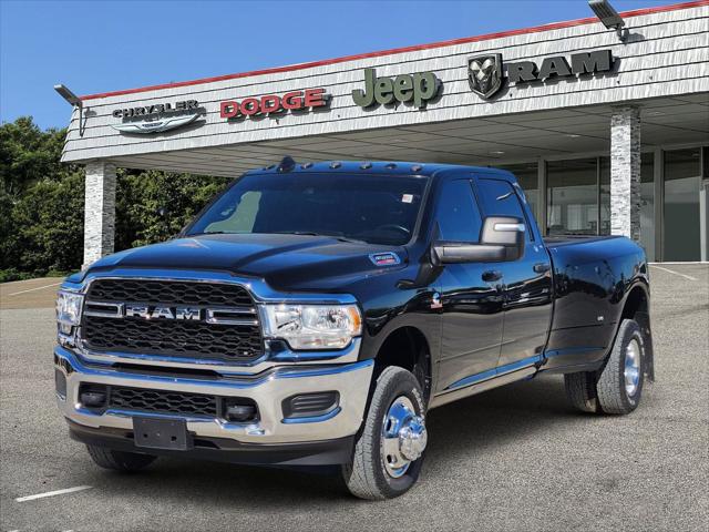 2024 RAM 3500 Tradesman Crew Cab 4x4 8 Box 2024 RAM 3500 Tradesman Crew Cab 4x4 8 Box