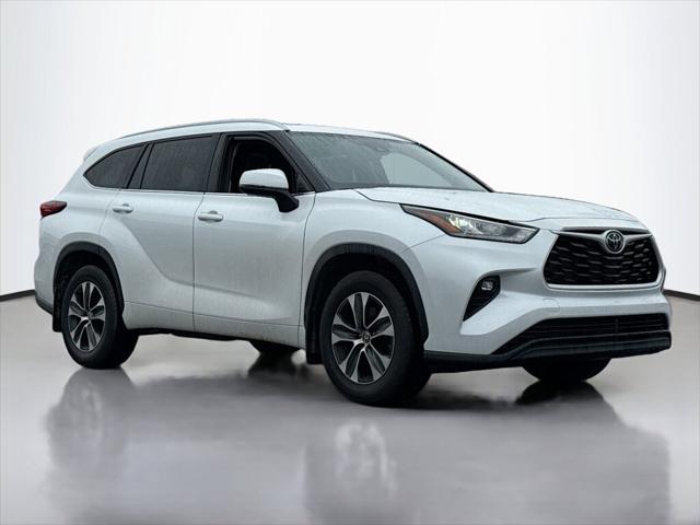 2022 Toyota Highlander XLE 2022 Toyota Highlander XLE