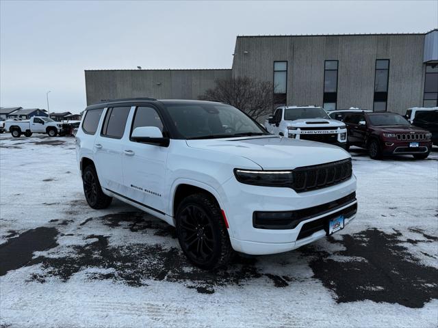 2022 Wagoneer Grand Wagoneer Series II Obsidian 4x4 2022 Wagoneer Grand Wagoneer Series II Obsidian 4x4