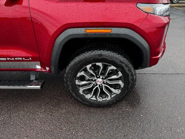 2024 GMC Canyon 4WD Denali 2024 GMC Canyon 4WD Denali