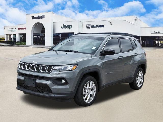2024 Jeep Compass Latitude Lux FWD