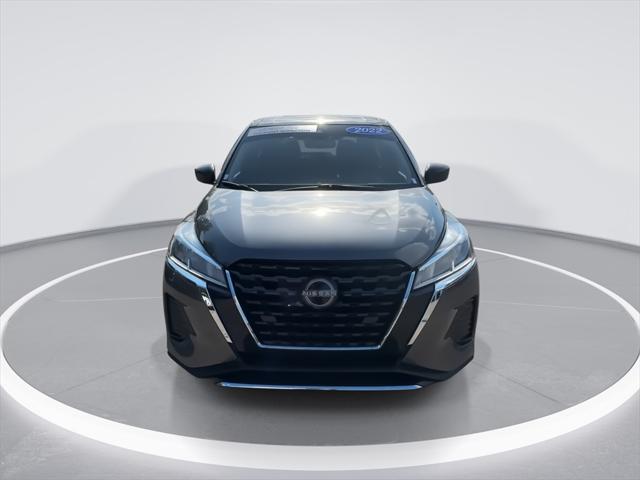 2022 Nissan Kicks S Xtronic CVT