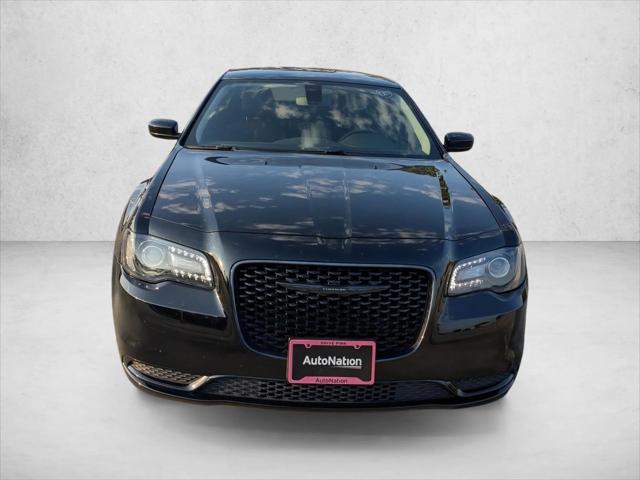 2023 Chrysler 300 Touring 2023 Chrysler 300 Touring
