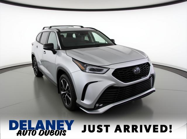2021 Toyota Highlander XSE 2021 Toyota Highlander XSE