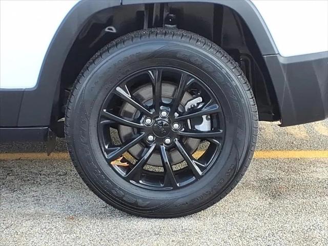 2023 Jeep Cherokee Altitude Lux 4x4