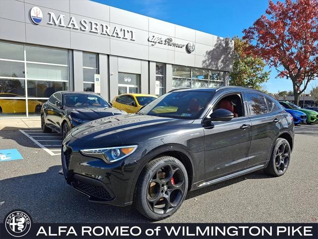 2022 Alfa Romeo Stelvio Veloce Ti AWD 2022 Alfa Romeo Stelvio Veloce Ti AWD