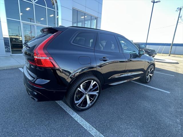 2023 Volvo XC60 B6 Ultimate Dark Theme 2023 Volvo XC60 B6 Ultimate Dark Theme