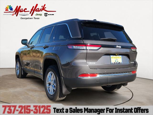 2025 Jeep Grand Cherokee GRAND CHEROKEE LAREDO X 4X4