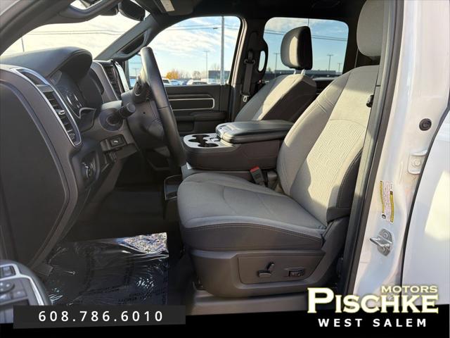 2024 RAM 2500 Big Horn Crew Cab 4x4 64 Box 2024 RAM 2500 Big Horn Crew Cab 4x4 64 Box