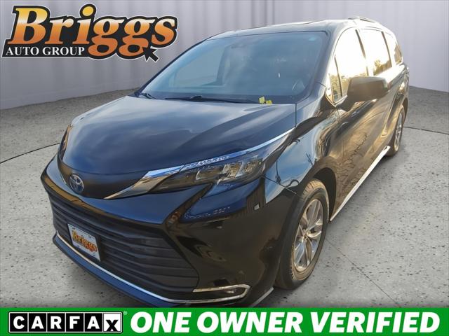 2024 Toyota Sienna Base