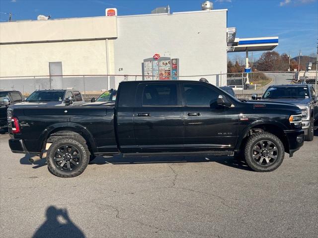 2020 RAM 2500 Laramie Mega Cab 4X4 64 Box 2020 RAM 2500 Laramie Mega Cab 4X4 64 Box