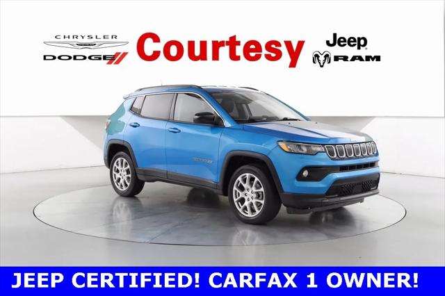 2022 Jeep Compass Latitude Lux 4x4 2022 Jeep Compass Latitude Lux 4x4
