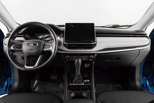 2022 Jeep Compass Latitude Lux 4x4 2022 Jeep Compass Latitude Lux 4x4