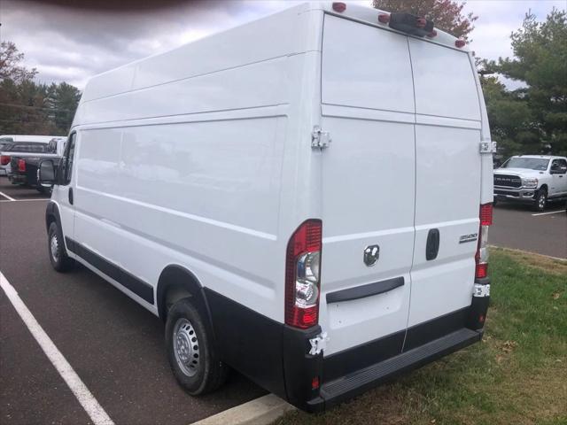 2025 RAM ProMaster 3500 Cargo Van Tradesman Super High Roof 159 WB EXT w/Pass Seat 2025 RAM ProMaster 3500 Cargo Van Tradesman Super High Roof 159 WB EXT w/Pass Seat