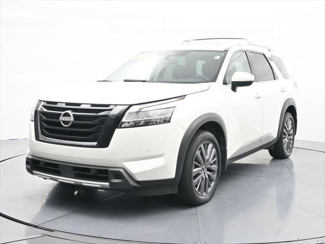 2023 Nissan Pathfinder SL FWD 2023 Nissan Pathfinder SL FWD