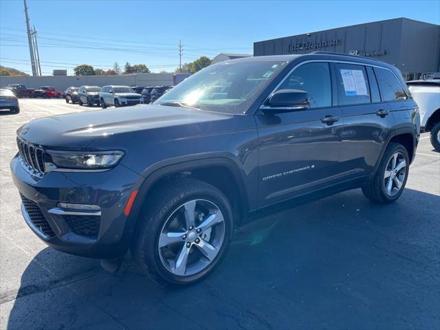 2025 Jeep Grand Cherokee Limited 4x4 2025 Jeep Grand Cherokee Limited 4x4