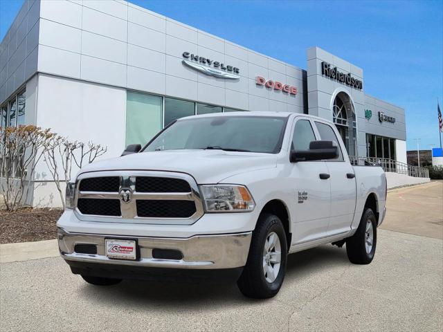 2023 RAM 1500 Classic SLT Crew Cab 4x4 57 Box 2023 RAM 1500 Classic SLT Crew Cab 4x4 57 Box
