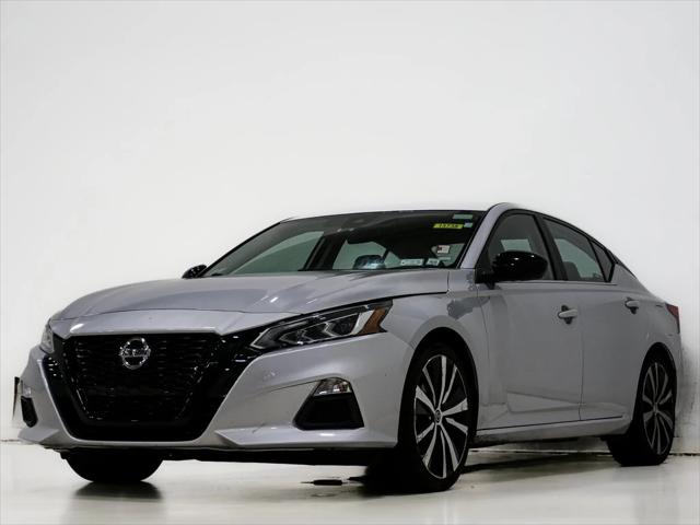 2022 Nissan Altima SR FWD 2022 Nissan Altima SR FWD