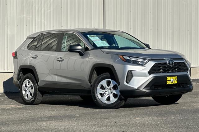 2024 Toyota RAV4 LE 2024 Toyota RAV4 LE