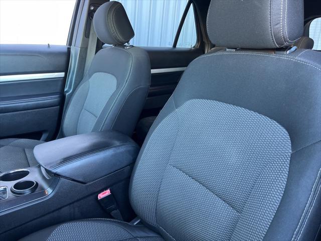 2017 Ford Explorer XLT 2017 Ford Explorer XLT