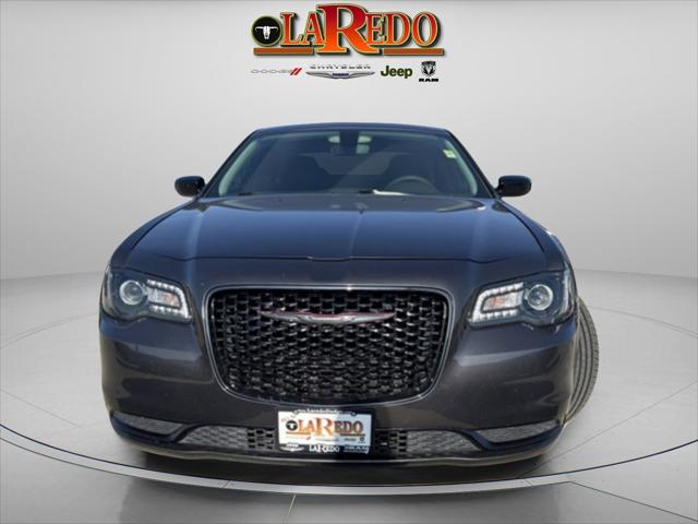 2023 Chrysler 300 Touring 2023 Chrysler 300 Touring