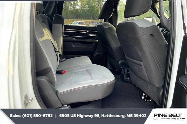 2024 RAM 2500 Big Horn Crew Cab 4x4 64 Box 2024 RAM 2500 Big Horn Crew Cab 4x4 64 Box