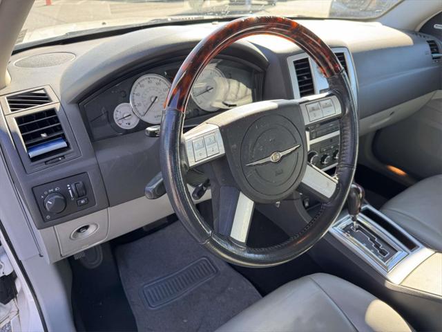 2006 Chrysler 300C Base 2006 Chrysler 300C Base