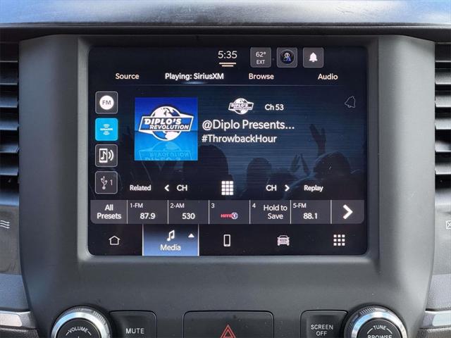 2024 RAM 2500 Big Horn Crew Cab 4x4 64 Box 2024 RAM 2500 Big Horn Crew Cab 4x4 64 Box