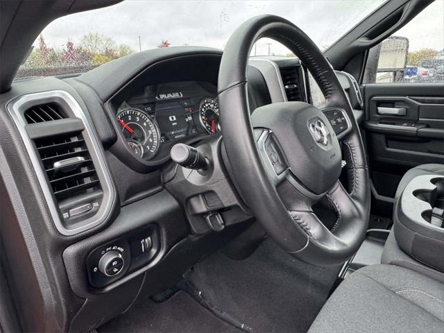 2024 RAM 2500 Big Horn Crew Cab 4x4 64 Box 2024 RAM 2500 Big Horn Crew Cab 4x4 64 Box