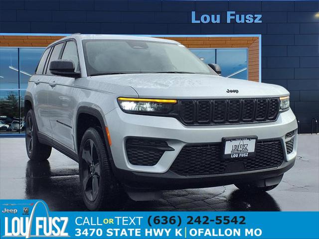 2025 Jeep Grand Cherokee GRAND CHEROKEE ALTITUDE 4X4