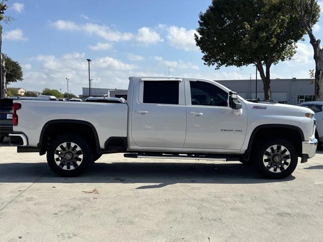 2022 Chevrolet Silverado 3500HD 4WD Crew Cab Standard Bed LT 2022 Chevrolet Silverado 3500HD 4WD Crew Cab Standard Bed LT