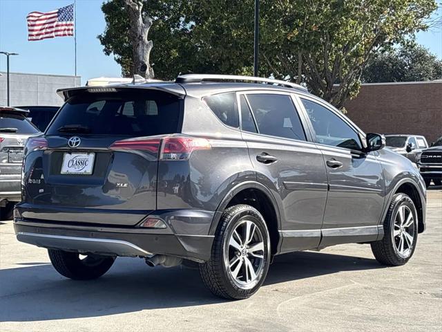 2016 Toyota RAV4 XLE 2016 Toyota RAV4 XLE