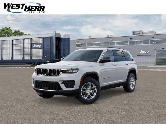 2025 Jeep Grand Cherokee GRAND CHEROKEE LAREDO X 4X4