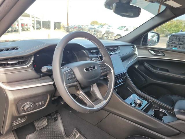 2024 Jeep Grand Cherokee Limited 4x4 2024 Jeep Grand Cherokee Limited 4x4