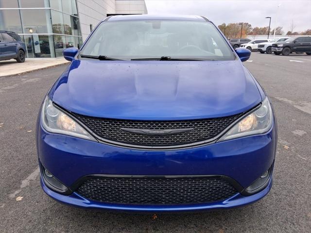 2020 Chrysler Pacifica Touring