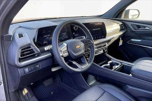 2026 Chevrolet Traverse FWD LT