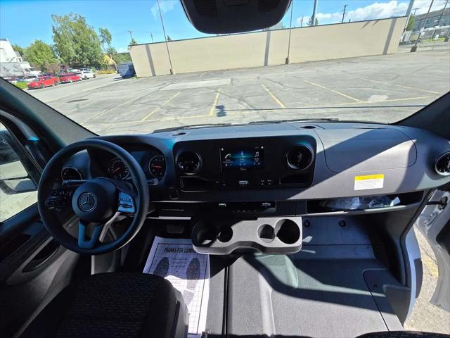 2024 Mercedes-Benz Sprinter 2500 High Roof 4-Cyl Diesel HO
