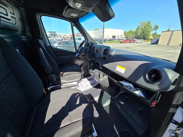 2024 Mercedes-Benz Sprinter 2500 High Roof 4-Cyl Diesel HO