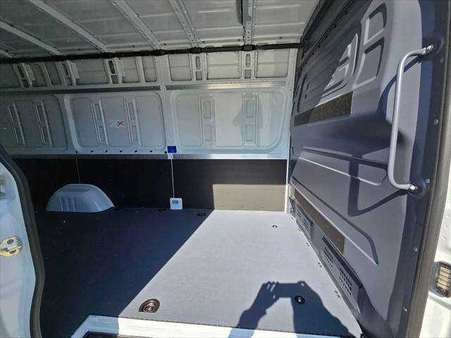 2024 Mercedes-Benz Sprinter 2500 High Roof 4-Cyl Diesel HO