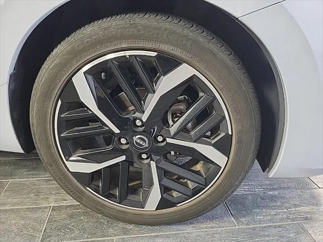 2024 Nissan Versa 1.6 SR